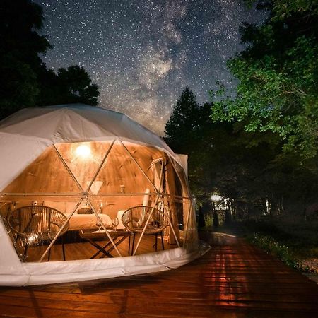Solace Glamping 2 セバービル エクステリア 写真