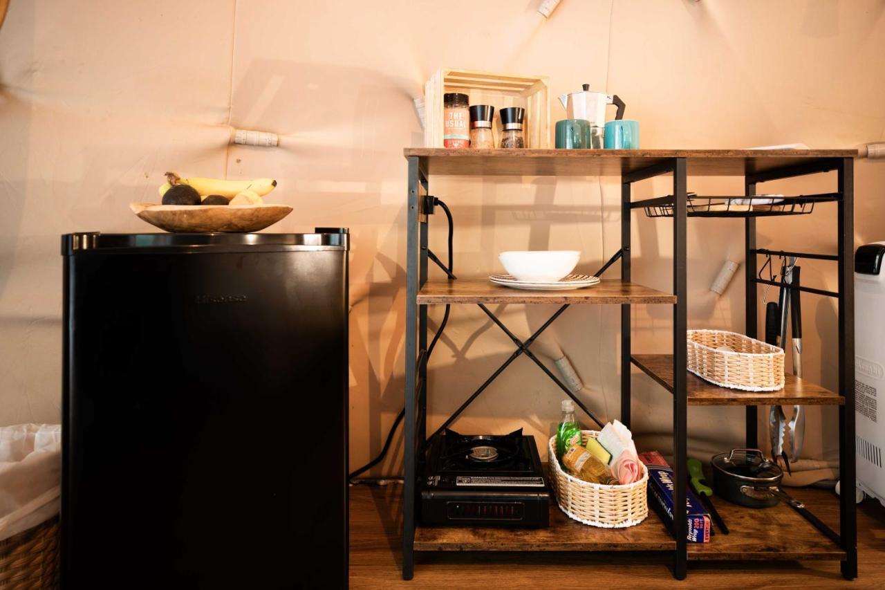 Solace Glamping 2 セバービル エクステリア 写真
