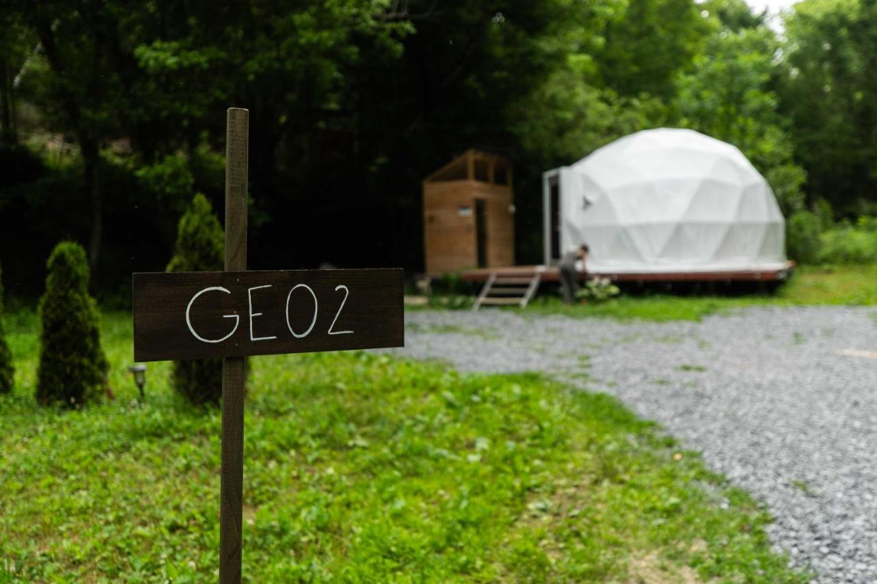 Solace Glamping 2 セバービル エクステリア 写真