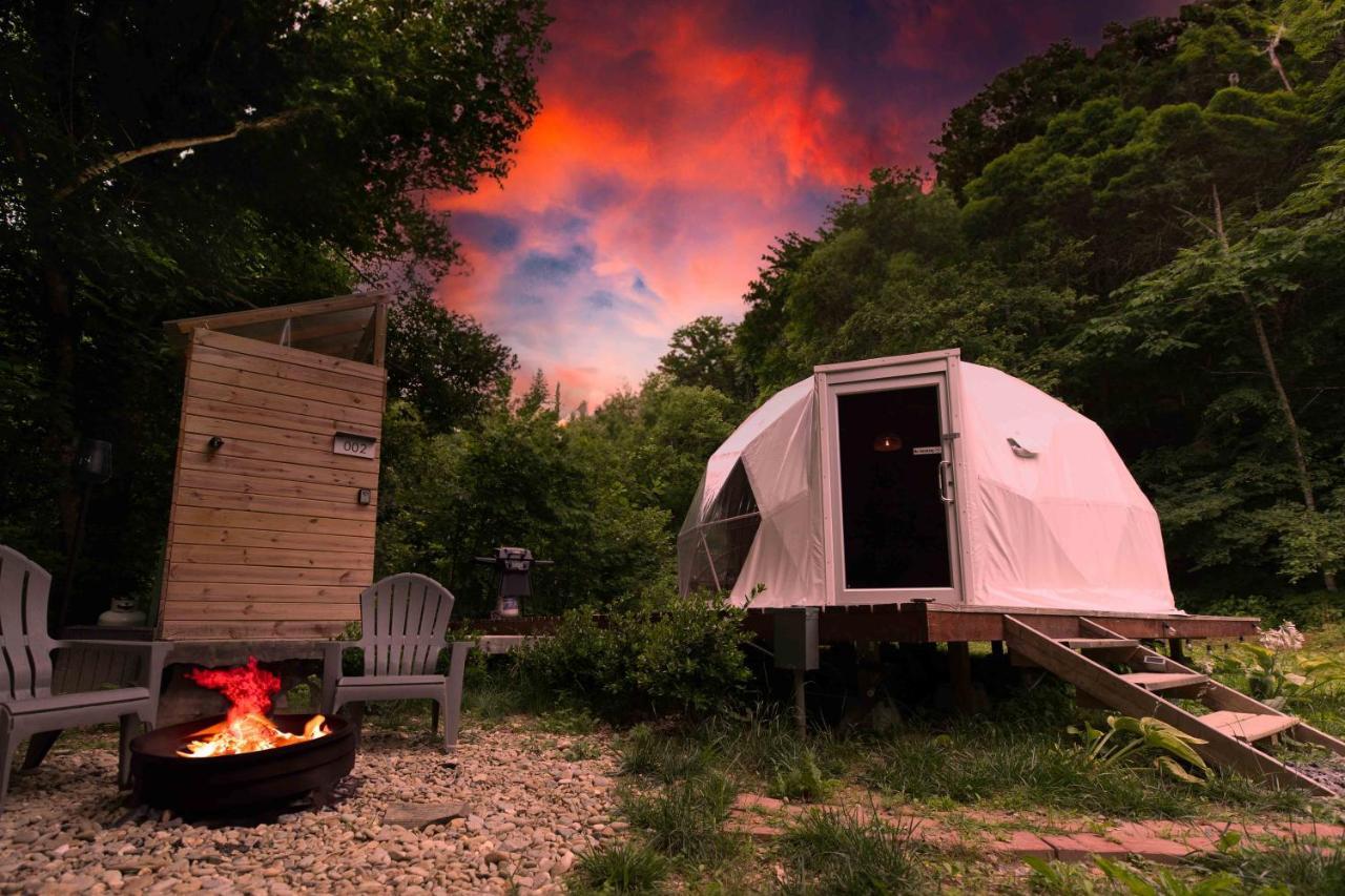 Solace Glamping 2 セバービル エクステリア 写真